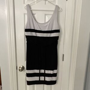 Lauren Ralph Lauren Black & White Sleeveless Colorblock Dress - Size 12